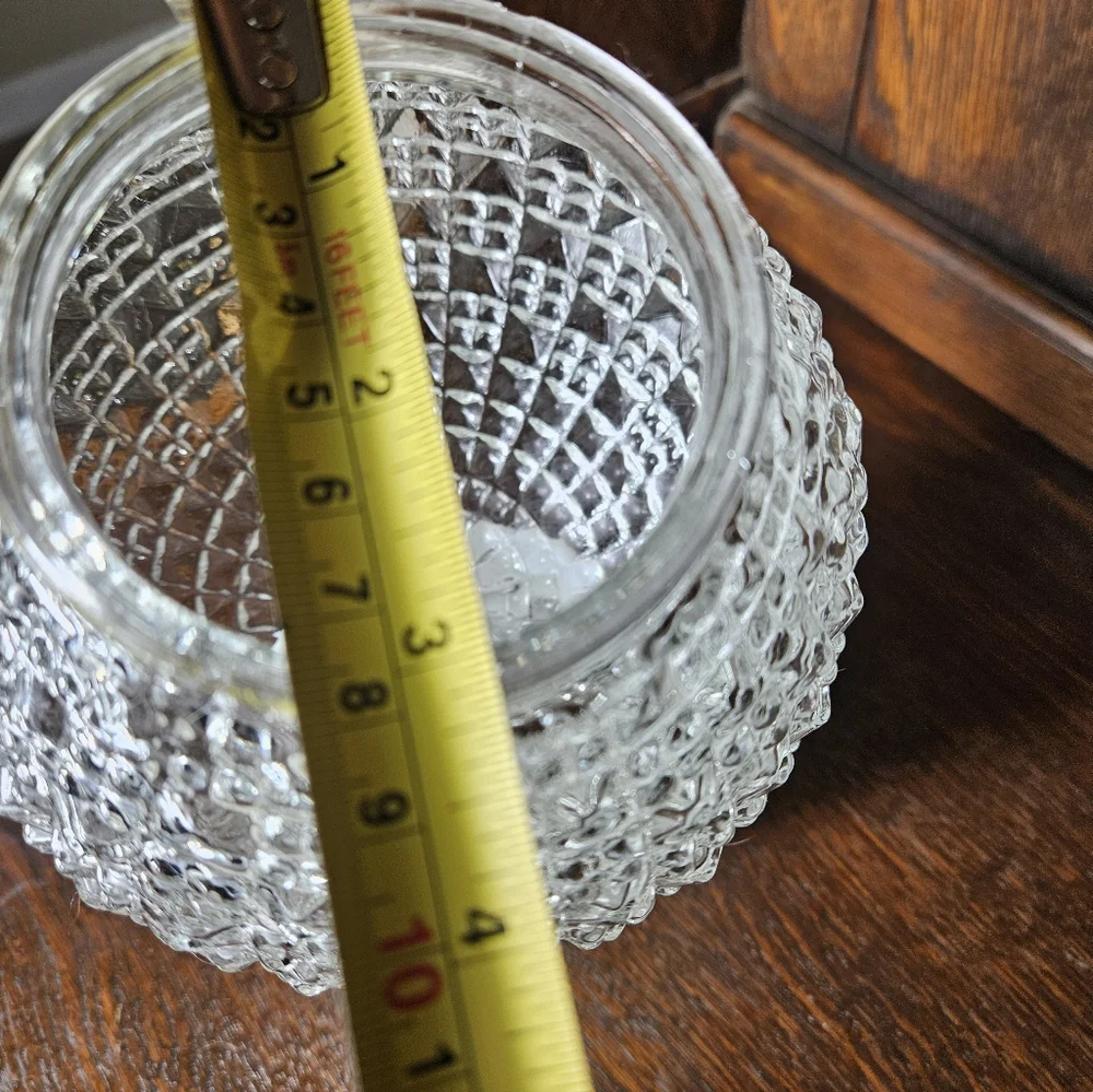 Vintage Elegant Glass Sphere Replacement Globe Fitted.